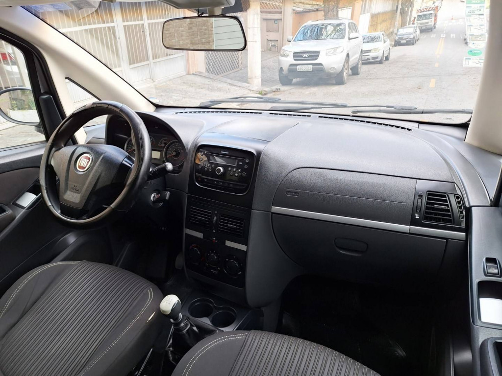Imagem do veículo FIAT IDEA 1.6 MPI ESSENCE 16V FLEX 4P MANUAL