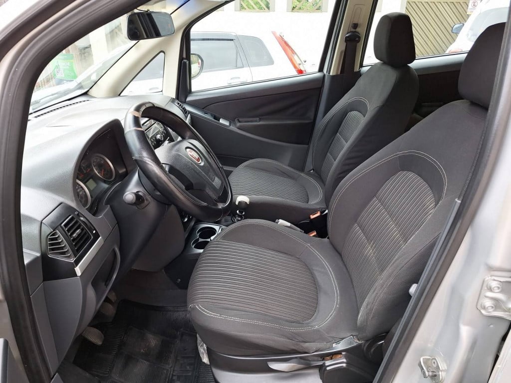 Imagem do veículo FIAT IDEA 1.6 MPI ESSENCE 16V FLEX 4P MANUAL