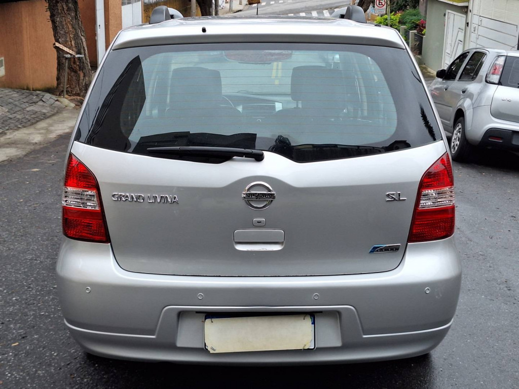 Imagem do veículo NISSAN GRAND LIVINA 1.8 SL 16V FLEX 4P AUTOMÁTICO
