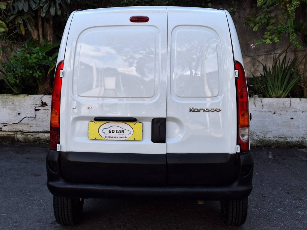Imagem do veículo RENAULT KANGOO 1.6 EXPRESS 16V FLEX 4P MANUAL