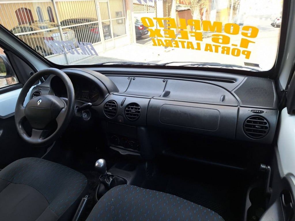 Imagem do veículo RENAULT KANGOO 1.6 EXPRESS 16V FLEX 4P MANUAL