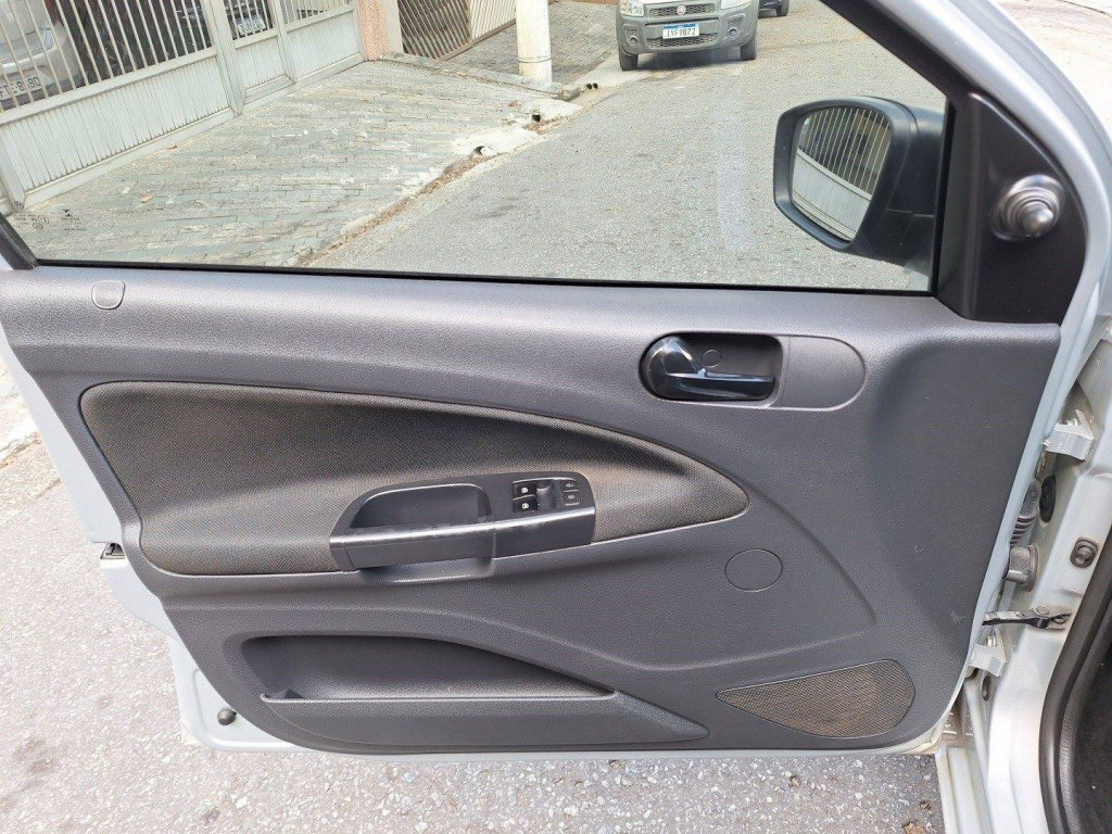 Imagem do veículo VOLKSWAGEN GOL 1.0 12V MPI TOTALFLEX 4P MANUAL