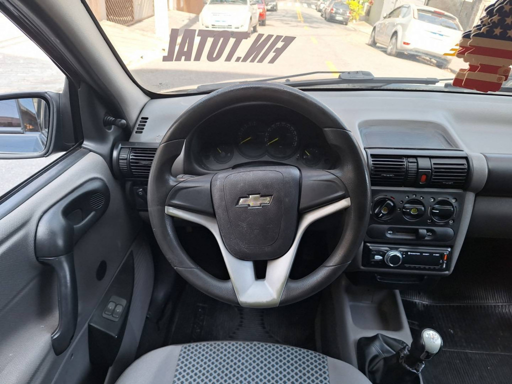 Imagem do veículo CHEVROLET CLASSIC 1.0 MPFI LS 8V FLEX 4P MANUAL