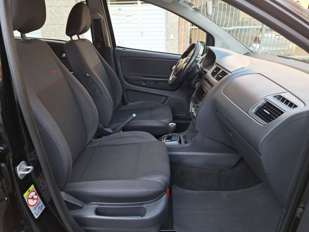 Imagem do veículo VOLKSWAGEN CROSSFOX 1.6 MI 8V FLEX 4P AUTOMATIZADO