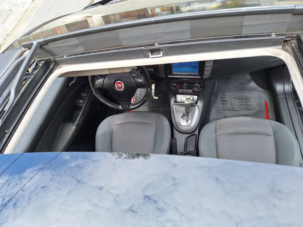 Imagem do veículo FIAT BRAVO 1.8 ESSENCE 16V FLEX 4P AUTOMÁTICO