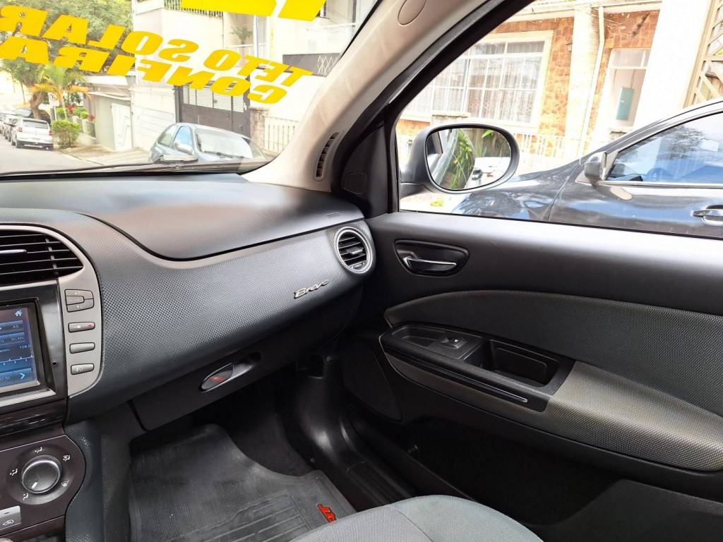 Imagem do veículo FIAT BRAVO 1.8 ESSENCE 16V FLEX 4P AUTOMÁTICO