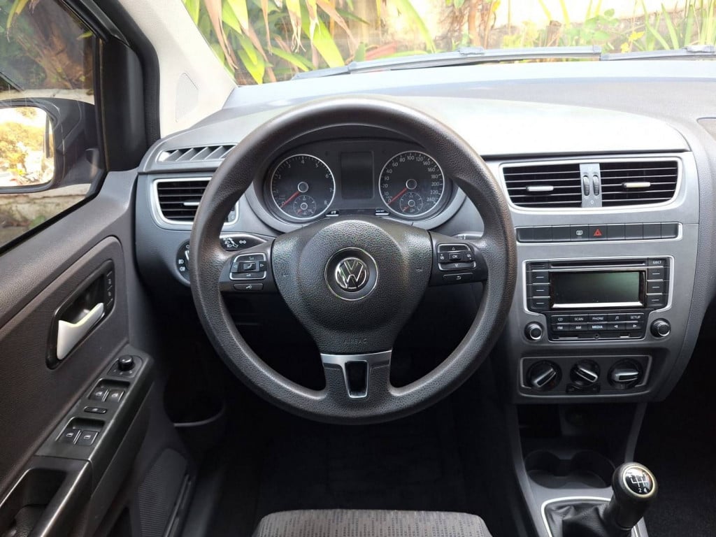 Imagem do veículo VOLKSWAGEN FOX 1.6 MI 8V FLEX 4P MANUAL