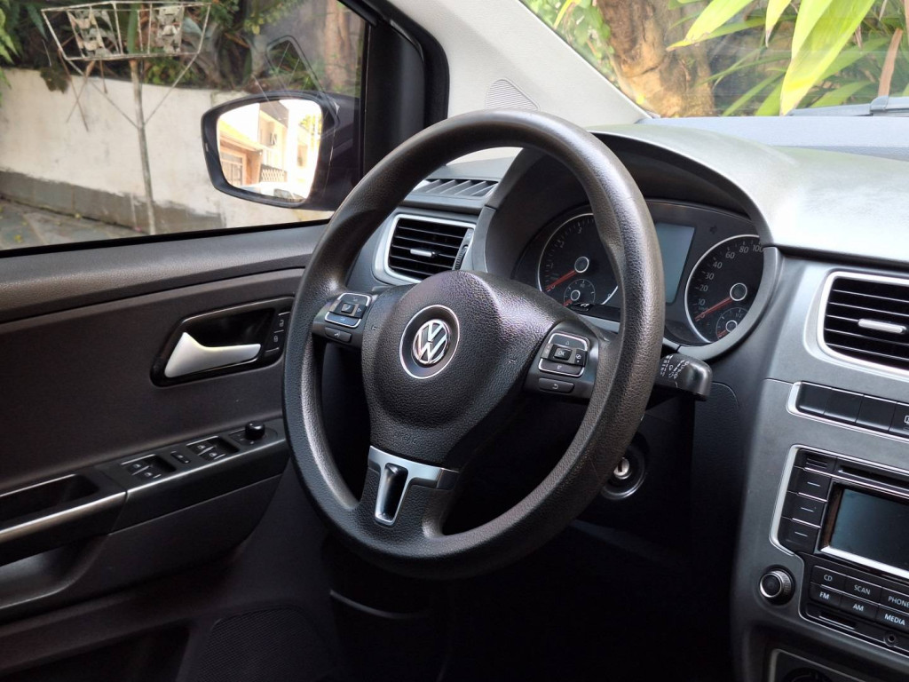 Imagem do veículo VOLKSWAGEN FOX 1.6 MI 8V FLEX 4P MANUAL