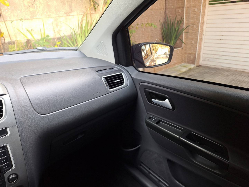Imagem do veículo VOLKSWAGEN FOX 1.6 MI 8V FLEX 4P MANUAL