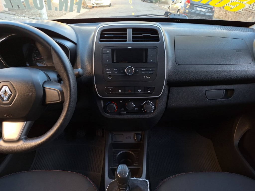 Imagem do veículo RENAULT KWID 1.0 12V SCE FLEX ZEN MANUAL
