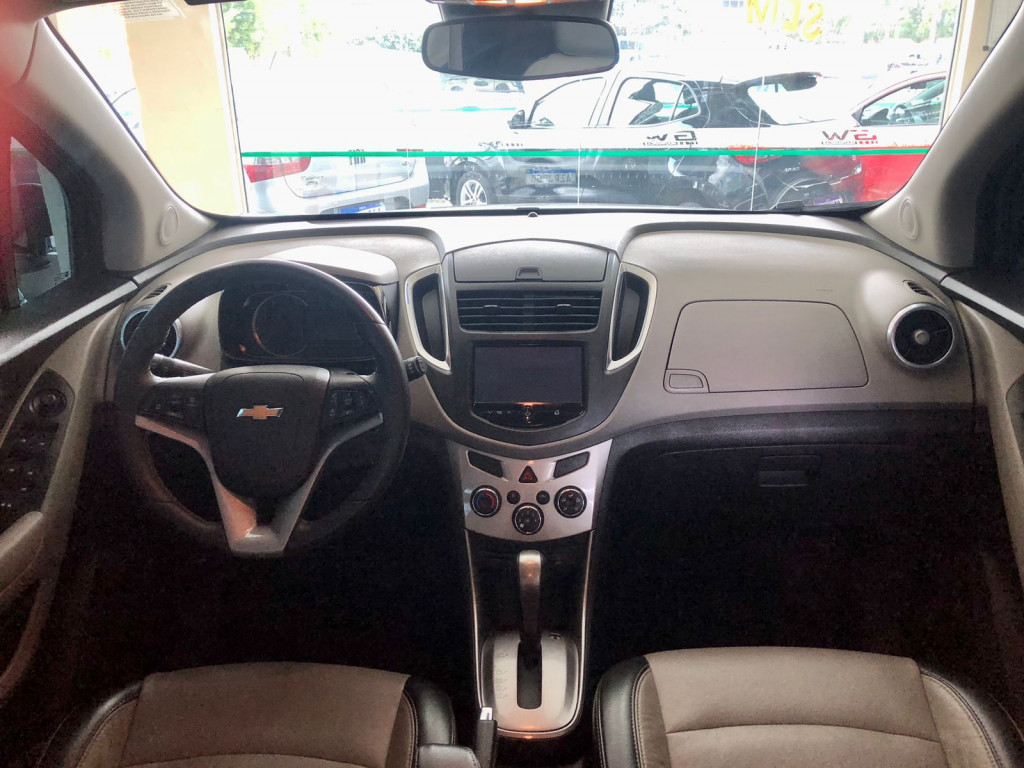 Imagem do veículo CHEVROLET TRACKER 1.8 MPFI LTZ 4X2 16V FLEX 4P AUTOMÁTICO