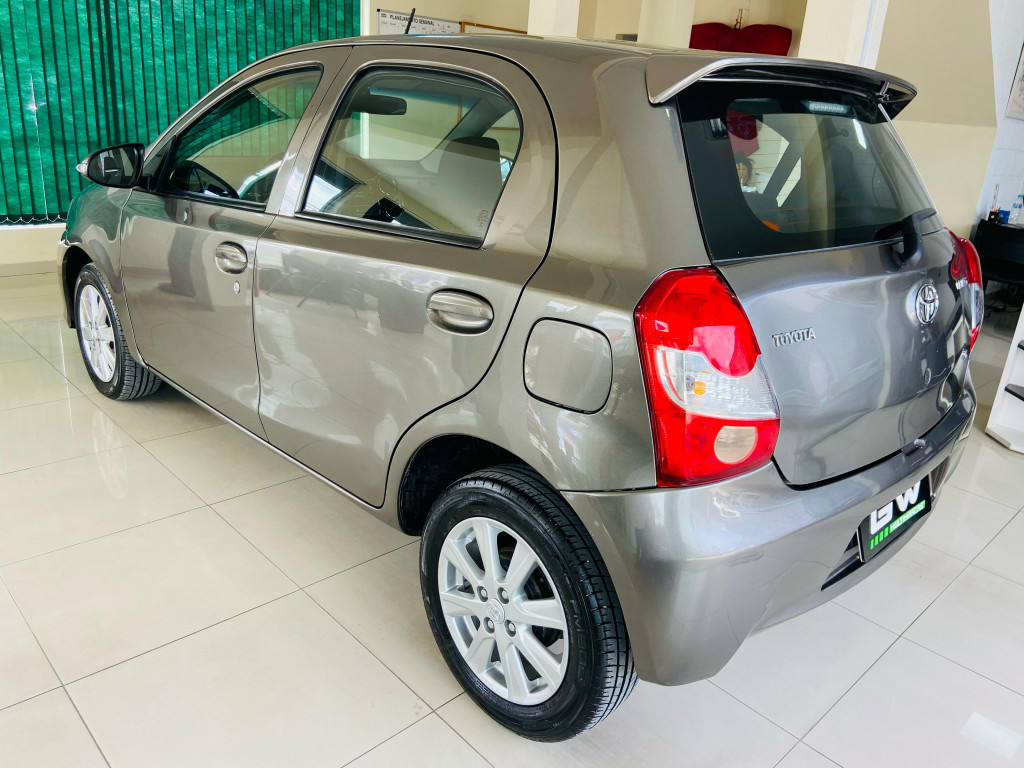 Imagem do veículo TOYOTA ETIOS 1.5 X PLUS 16V FLEX 4P AUTOMÁTICO