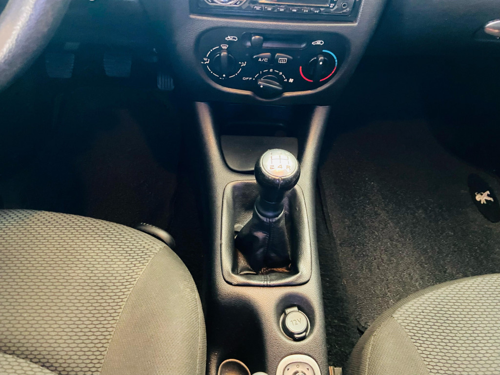 Imagem do veículo PEUGEOT 207 1.4 XR SPORT 8V FLEX 4P MANUAL
