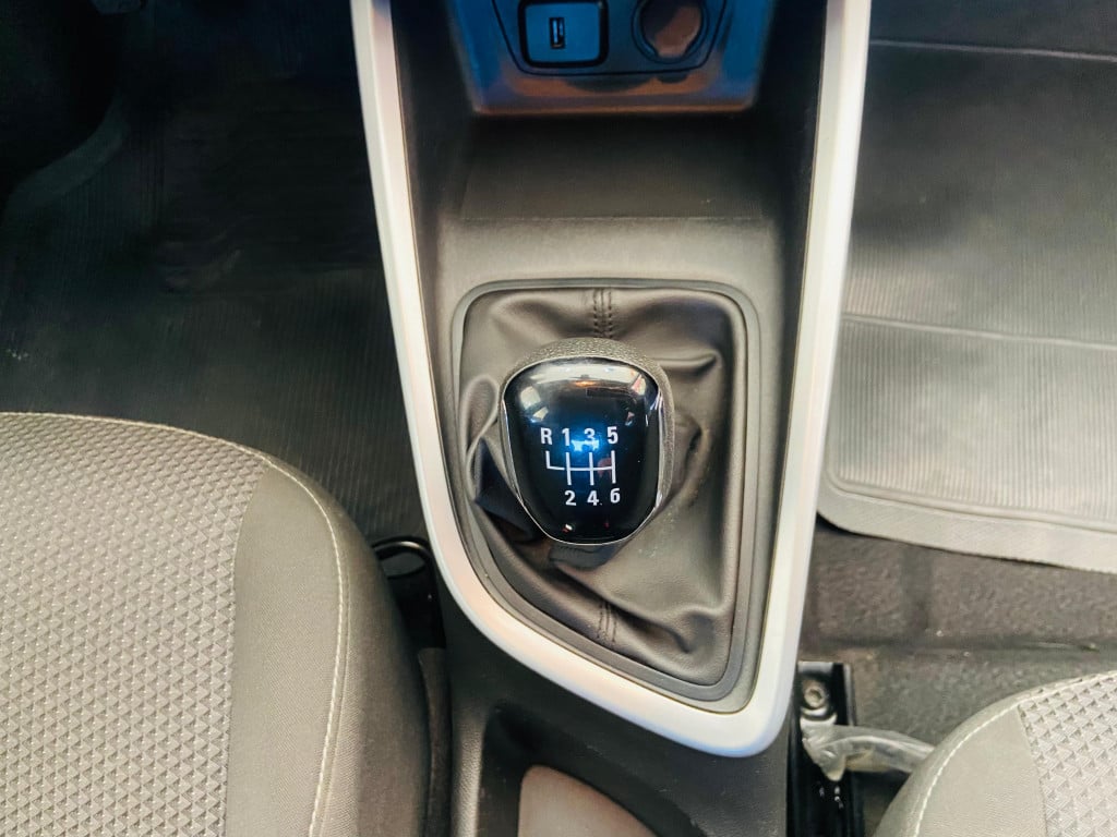 Imagem do veículo CHEVROLET ONIX 1.0 FLEX LT MANUAL