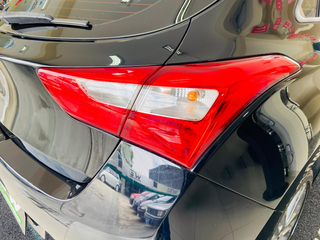 Imagem do veículo HYUNDAI I30 1.8 MPI 16V GASOLINA 4P AUTOMATICO