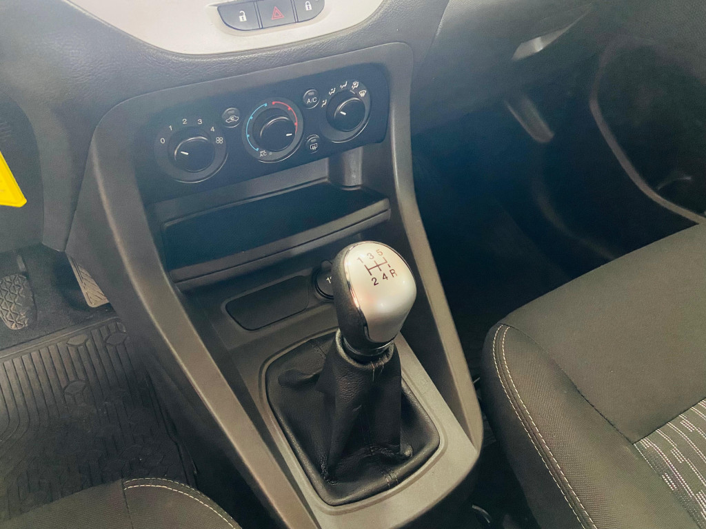 Imagem do veículo FORD KA 1.0 SE 12V FLEX 4P MANUAL