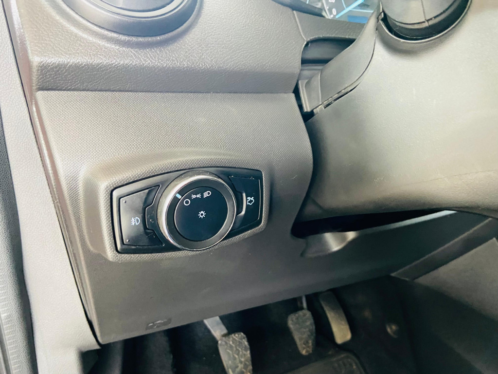 Imagem do veículo FORD KA 1.0 SE 12V FLEX 4P MANUAL
