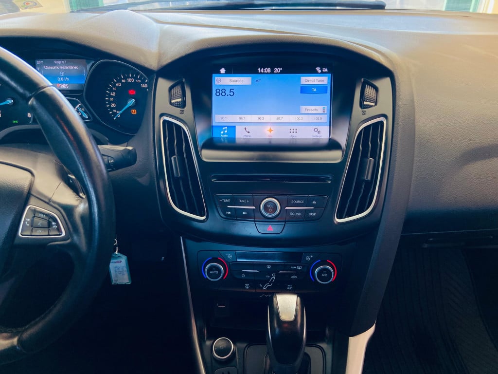 Imagem do veículo FORD FOCUS 2.0 SE SEDAN 16V FLEX 4P POWERSHIFT
