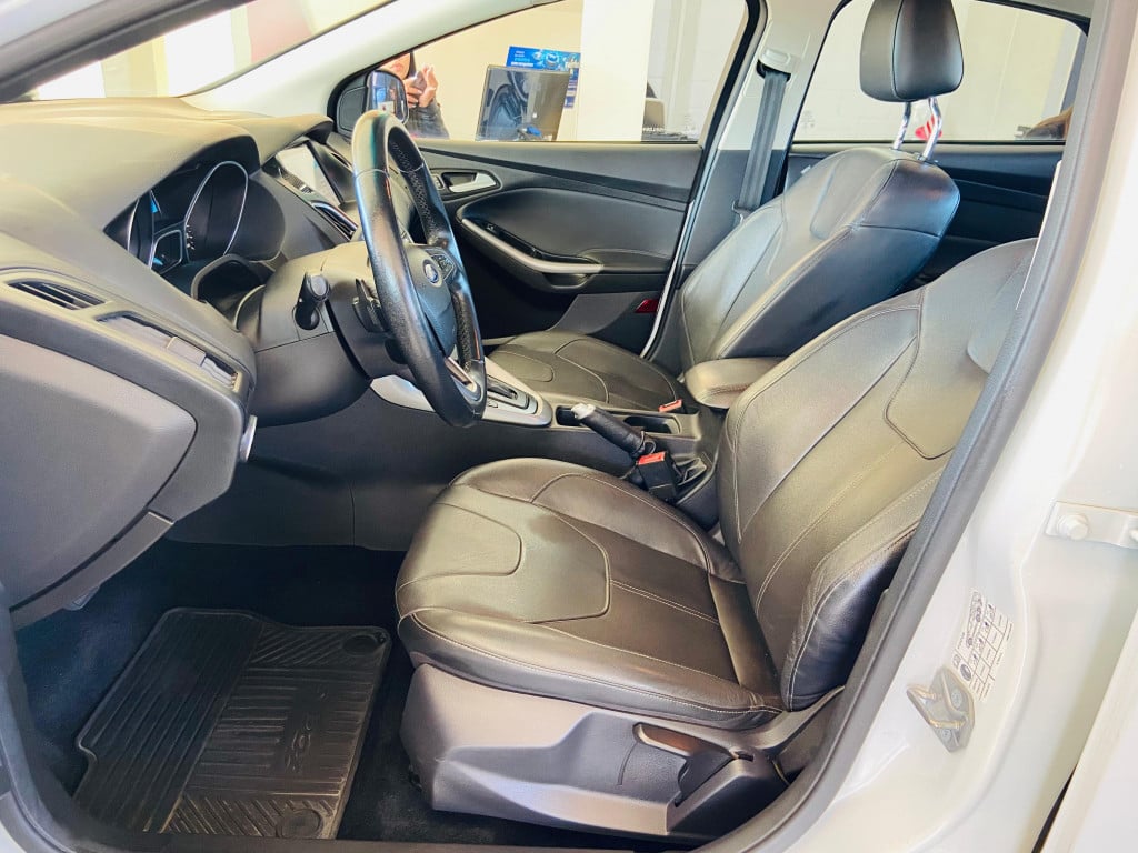 Imagem do veículo FORD FOCUS 2.0 SE SEDAN 16V FLEX 4P POWERSHIFT
