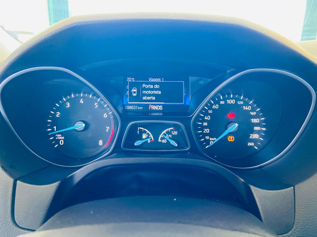 Imagem do veículo FORD FOCUS 2.0 SE SEDAN 16V FLEX 4P POWERSHIFT