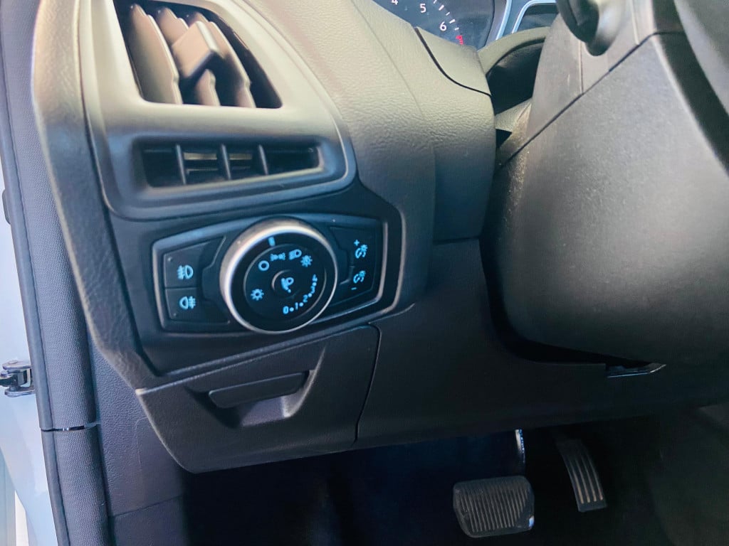 Imagem do veículo FORD FOCUS 2.0 SE SEDAN 16V FLEX 4P POWERSHIFT