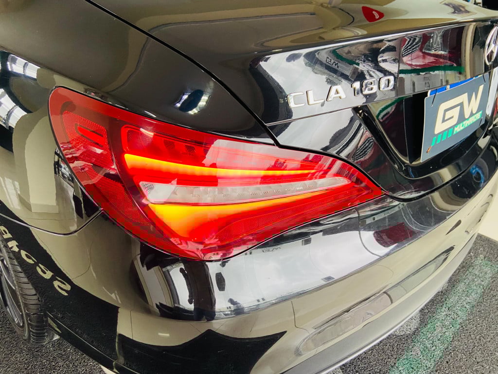 Imagem do veículo MERCEDES-BENZ 180 C 1.8 SEDAN 8V GASOLINA 4P AUTOMÁTICO