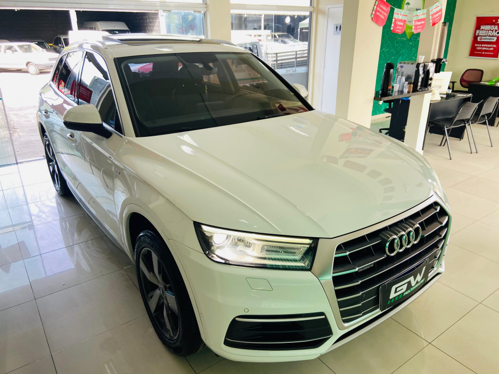 Imagem do veículo AUDI Q5 2.0 TFSI GASOLINA AMBIENTE S TRONIC