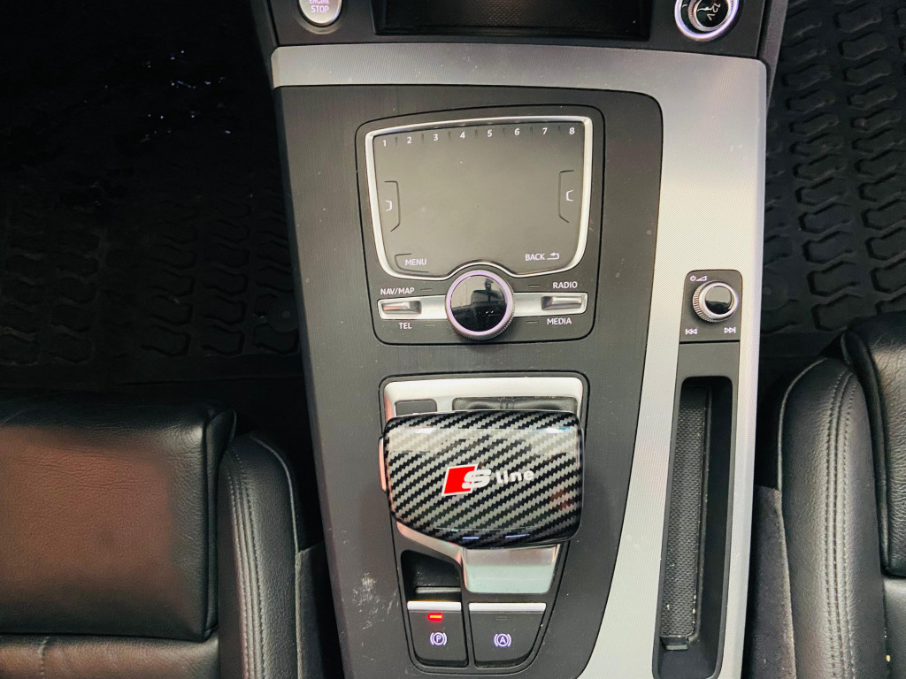 Imagem do veículo AUDI Q5 2.0 TFSI GASOLINA AMBIENTE S TRONIC