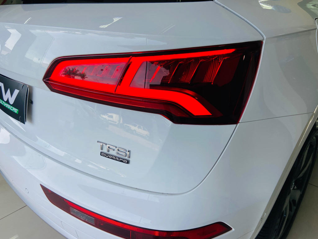 Imagem do veículo AUDI Q5 2.0 TFSI GASOLINA AMBIENTE S TRONIC