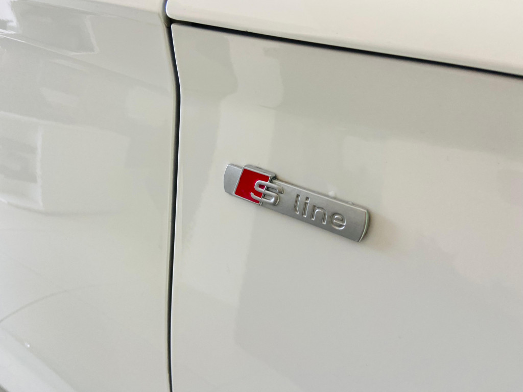 Imagem do veículo AUDI Q5 2.0 TFSI GASOLINA AMBIENTE S TRONIC