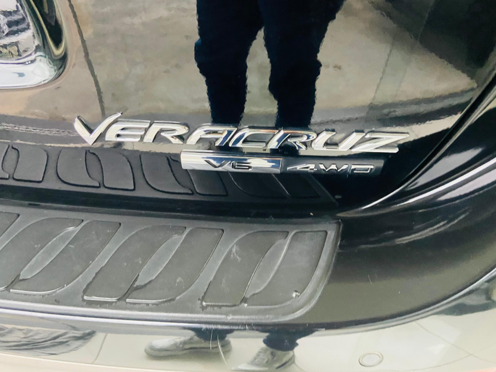 Imagem do veículo HYUNDAI VERACRUZ 3.8 GLS 4WD 4X4 V6 24V GASOLINA 4P AUTOMÁTICO