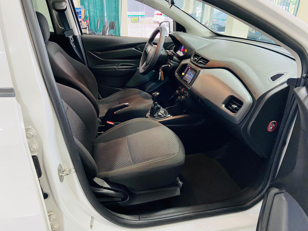 Imagem do veículo CHEVROLET ONIX 1.0 MPFI JOY 8V FLEX 4P MANUAL
