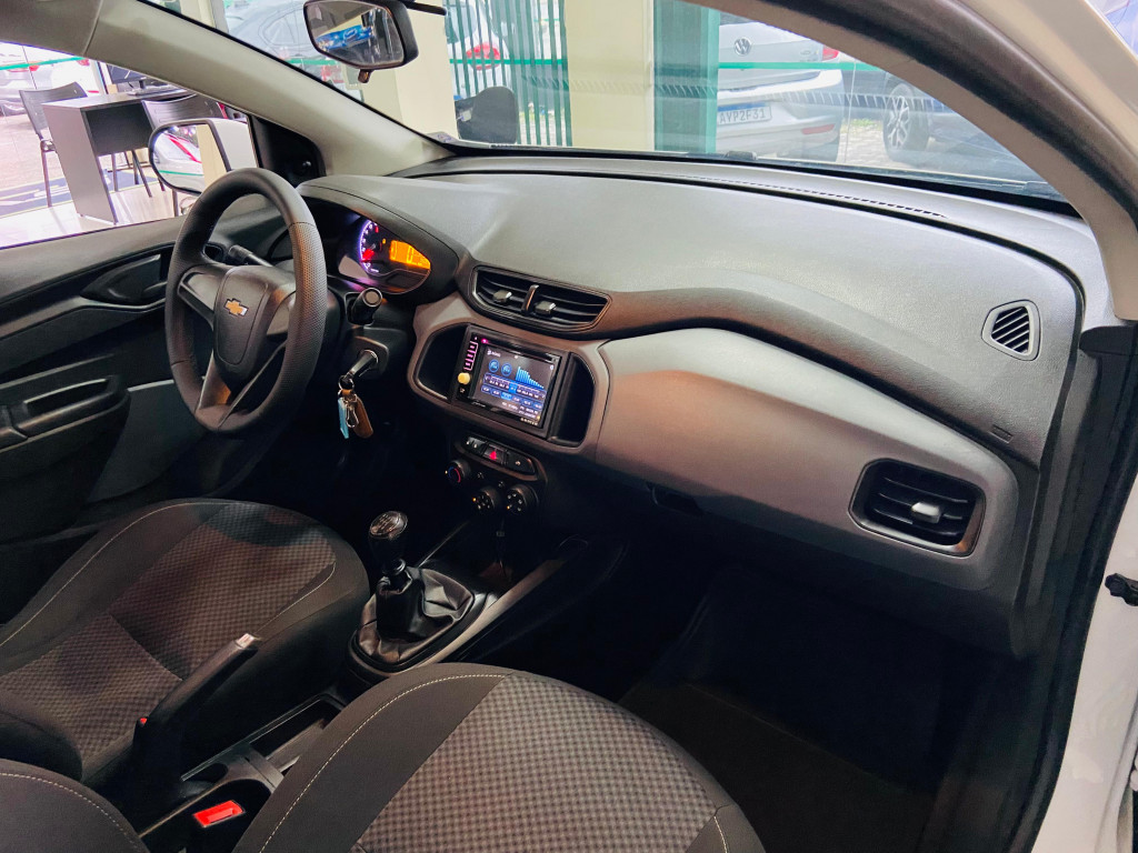 Imagem do veículo CHEVROLET ONIX 1.0 MPFI JOY 8V FLEX 4P MANUAL
