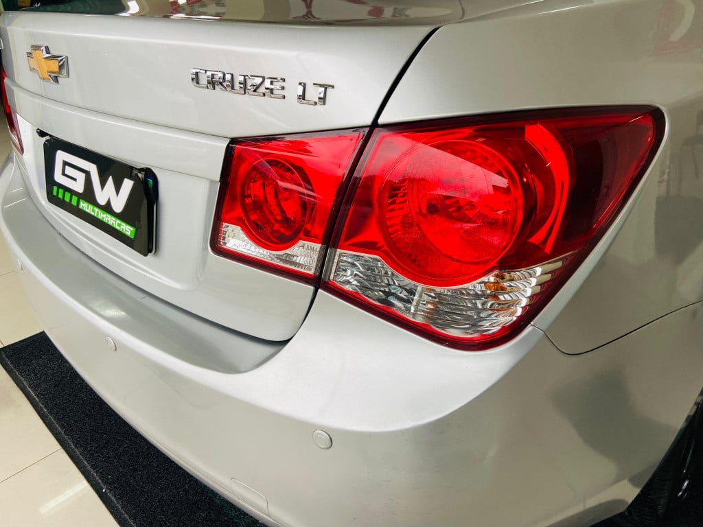 Imagem do veículo CHEVROLET CRUZE 1.8 LT 16V FLEX 4P AUTOMÁTICO