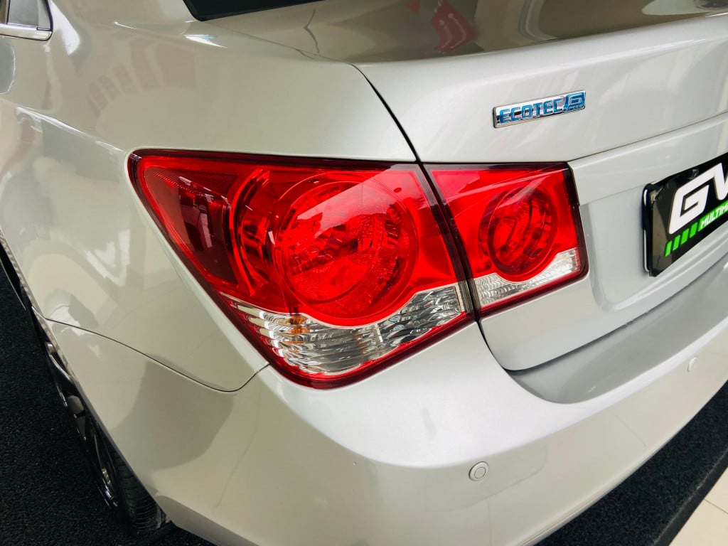 Imagem do veículo CHEVROLET CRUZE 1.8 LT 16V FLEX 4P AUTOMÁTICO