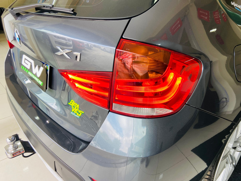 Imagem do veículo BMW X1 2.0 16V GASOLINA SDRIVE18I 4P AUTOMÁTICO