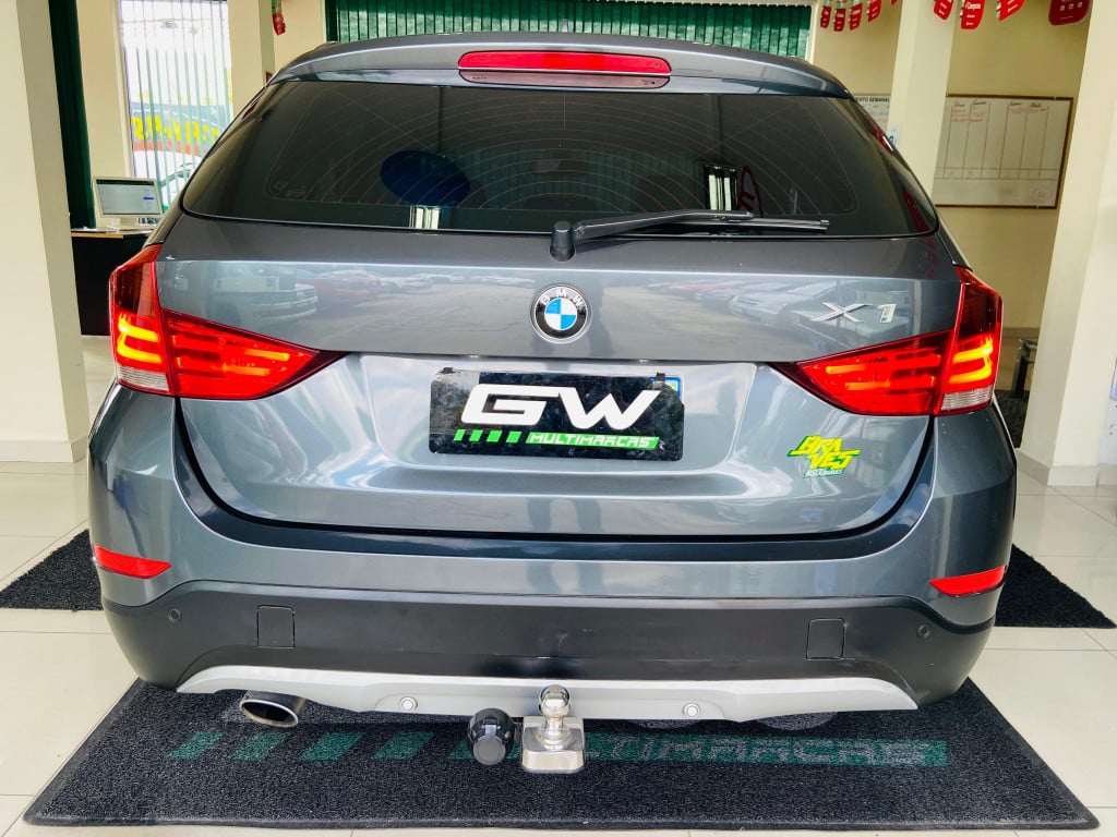 Imagem do veículo BMW X1 2.0 16V GASOLINA SDRIVE18I 4P AUTOMÁTICO