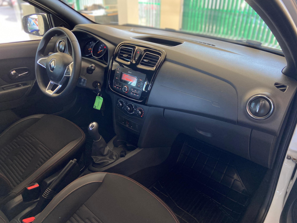 Imagem do veículo RENAULT SANDERO 1.6 16V SCE FLEX STEPWAY ZEN MANUAL