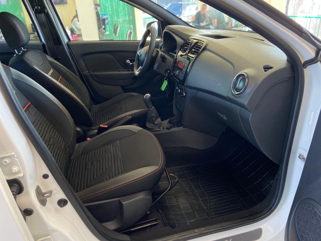 Imagem do veículo RENAULT SANDERO 1.6 16V SCE FLEX STEPWAY ZEN MANUAL