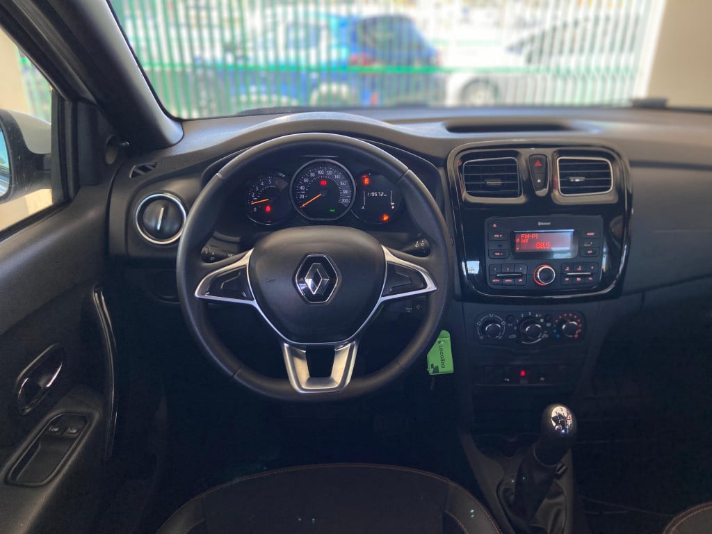 Imagem do veículo RENAULT SANDERO 1.6 16V SCE FLEX STEPWAY ZEN MANUAL