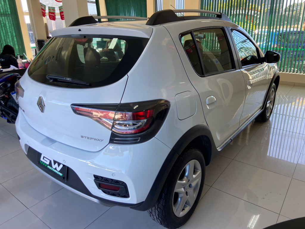 Imagem do veículo RENAULT SANDERO 1.6 16V SCE FLEX STEPWAY ZEN MANUAL