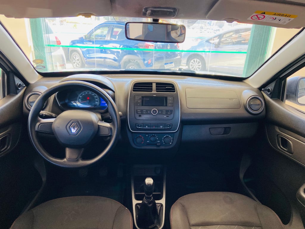 Imagem do veículo RENAULT KWID 1.0 12V SCE FLEX ZEN MANUAL