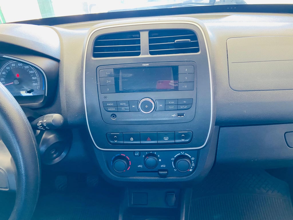 Imagem do veículo RENAULT KWID 1.0 12V SCE FLEX ZEN MANUAL