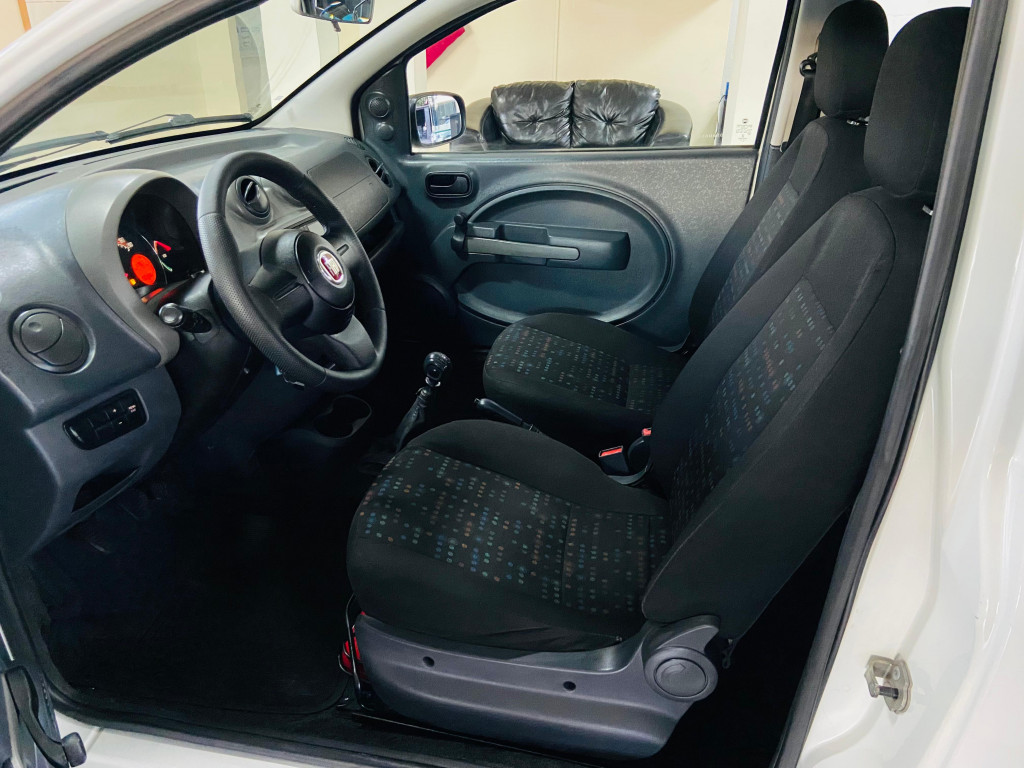Imagem do veículo FIAT UNO 1.0 VIVACE 8V FLEX 2P MANUAL