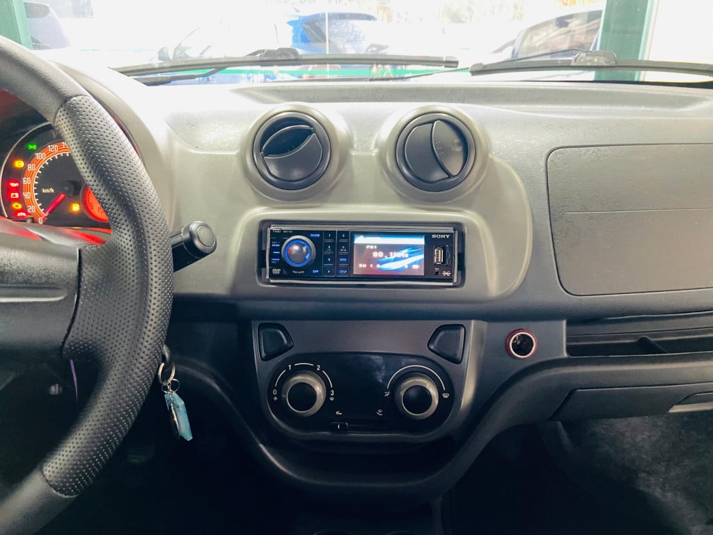 Imagem do veículo FIAT UNO 1.0 VIVACE 8V FLEX 2P MANUAL