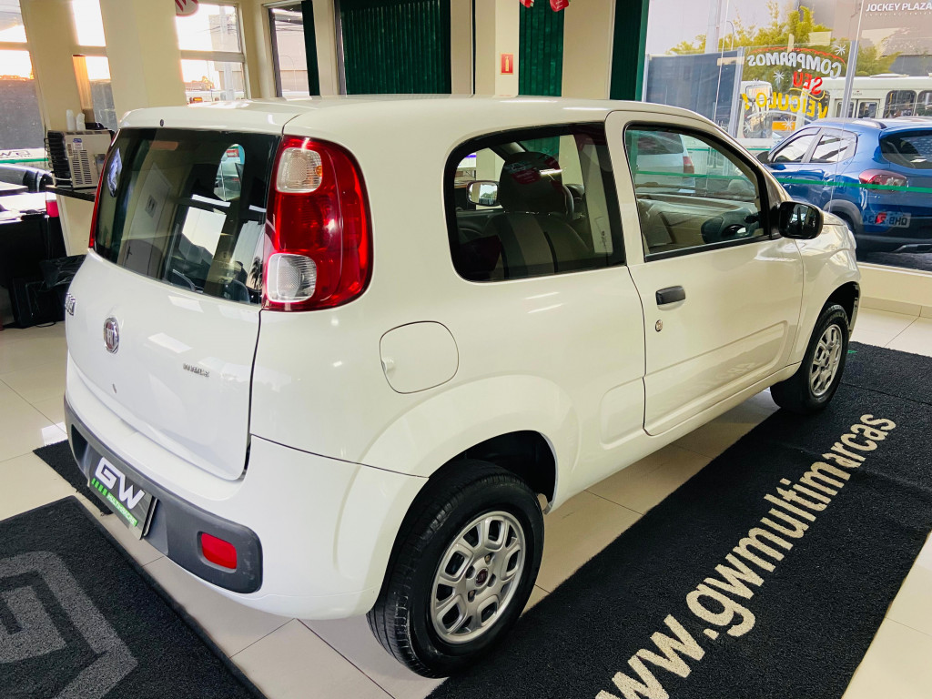 Imagem do veículo FIAT UNO 1.0 VIVACE 8V FLEX 2P MANUAL