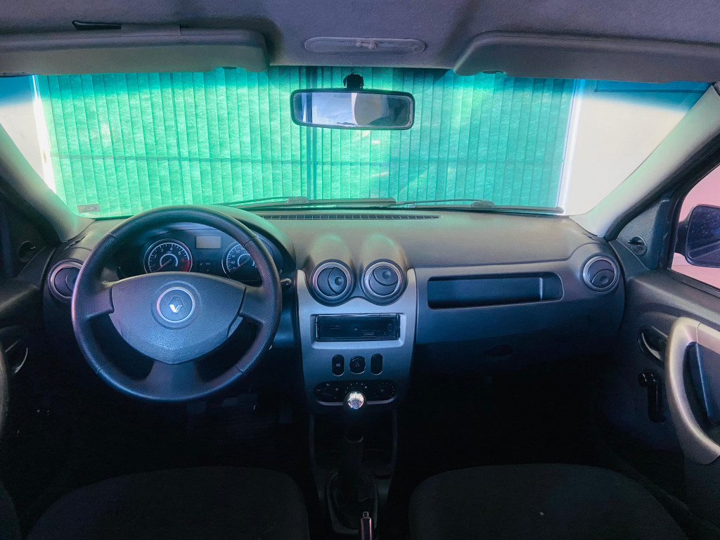 Imagem do veículo RENAULT LOGAN 1.0 12V SCE FLEX AUTHENTIQUE MANUAL