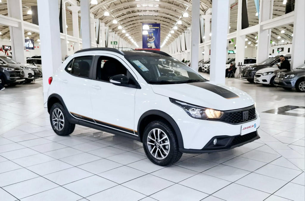 FIAT ARGO 1.3 TREKKING 8V Flex