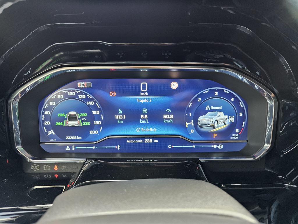 Imagem do veículo CHEVROLET SILVERADO 5.3 HIGH CONTRY V8 AWD AUT.