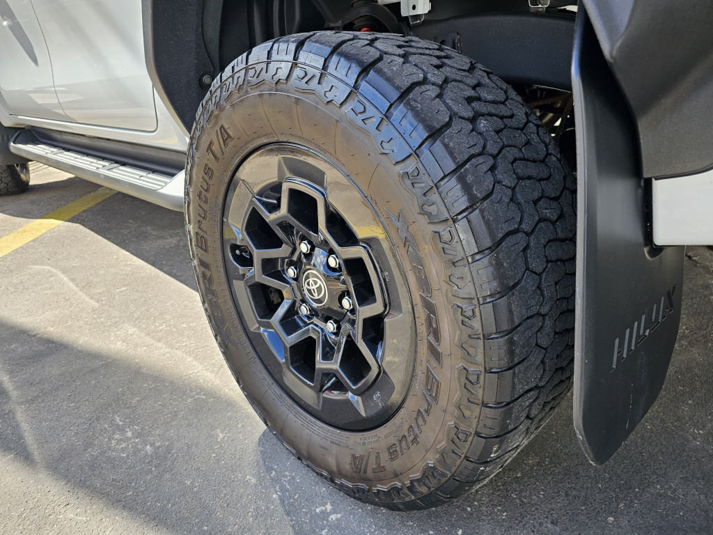 Imagem do veículo TOYOTA HILUX 2.8 GR SPORT 4X4 CD 16V DIESEL 4P AUTOMÁTICO